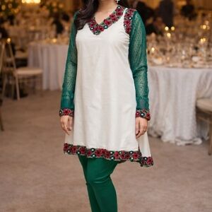 🌿 Elegant White & Green Party Wear Suit – Dinner Party Look